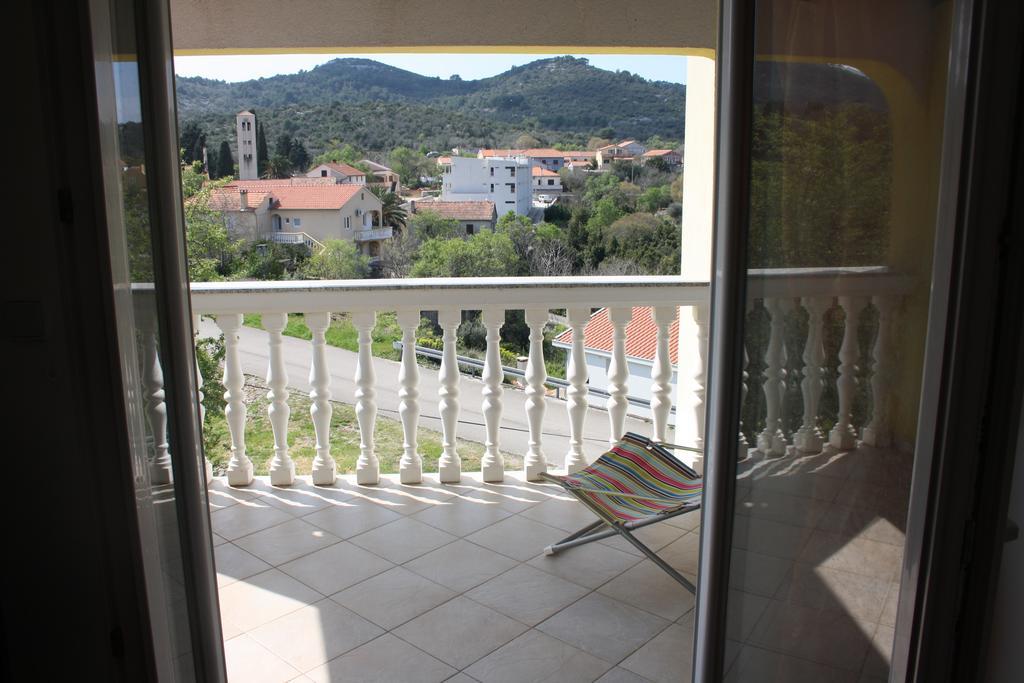 Apartment Natalie Sea View With 3 Bedrooms And Everything Is Air-Conditioned Sali Exterior photo