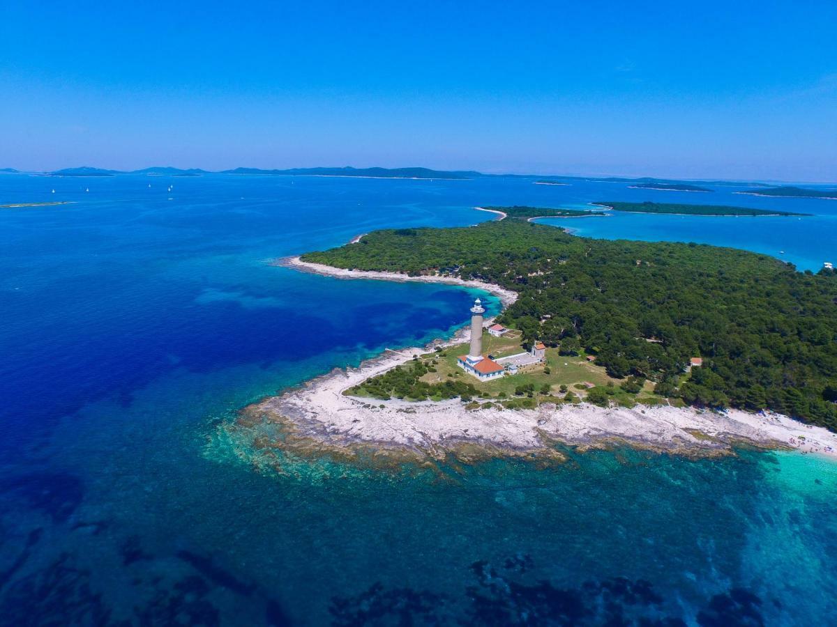 Apartment Natalie Sea View With 3 Bedrooms And Everything Is Air-Conditioned Sali Exterior photo